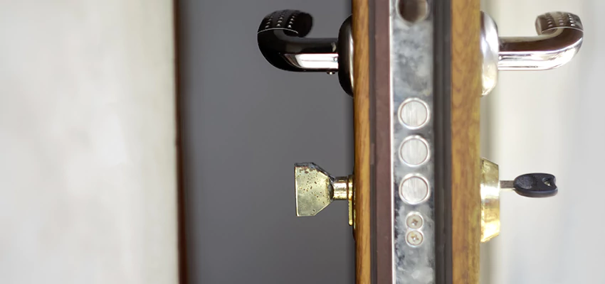 Holiday Emergency Locksmith in Country Club, California