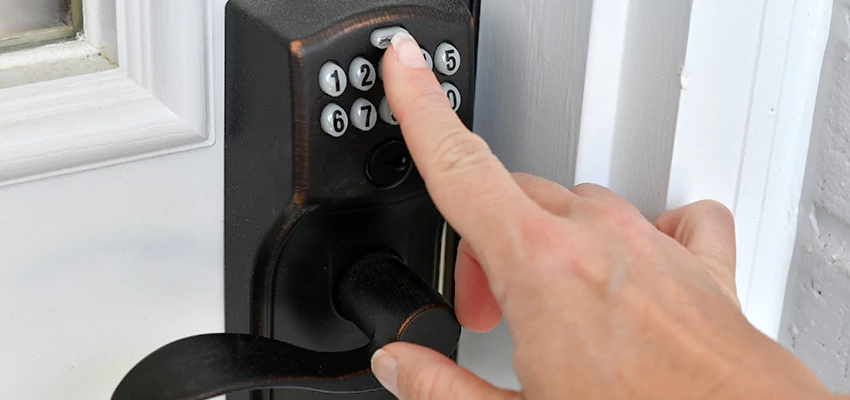 High-security Code Lock Ideas in Country Club, California