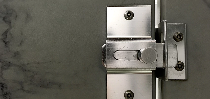 Fix A Room Door Lock in Country Club, CA