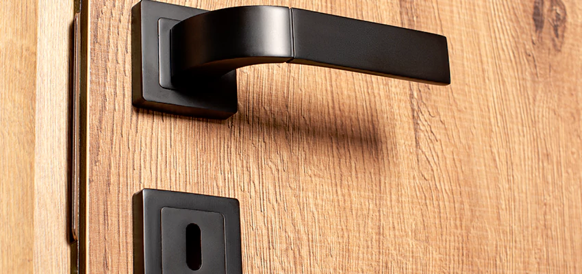 Weekend Lockout Assistance Troubleshooting in Country Club, California