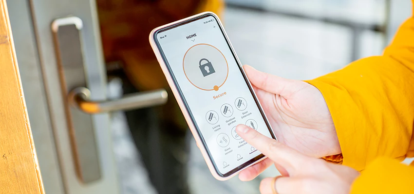 Automatic Door Lock Opener Repair in Country Club, California