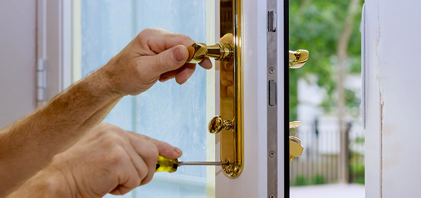 Local Locksmith For Key Duplication in Country Club, CA