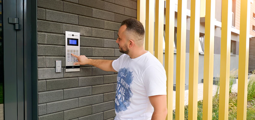 Locksmith Company For Smart Lock System Installation in Country Club, California